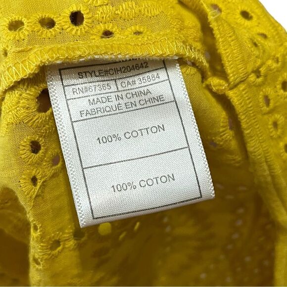 Cupcakes And Cashmere Women’s Davy Off The Shoulder Eyelet Top, Size XS, NWT - Picture 9 of 10